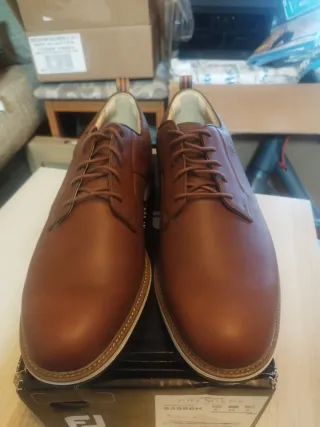 Footjoy Premiere Series Field Spikeless