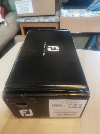 Footjoy Premiere Series Field Spikeless