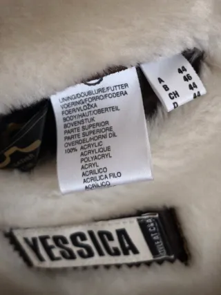 Cazadora polipiel marrón forro pelo beige