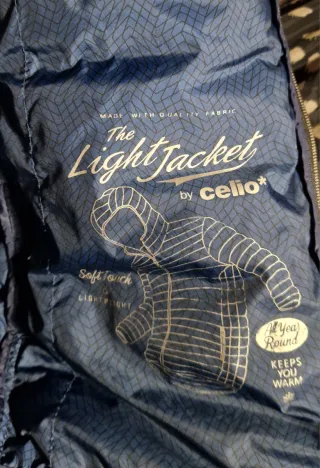 Anorak azul Celio con capucha