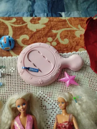 Lote di Bambole Barbie e Accessori