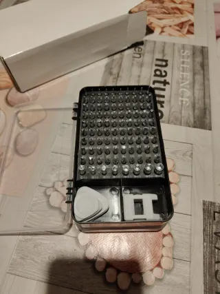 Juego Destornilladores Precisión 117 en 1