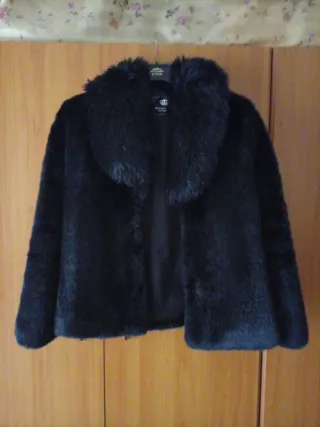 Giacca pelliccia ecologica nera