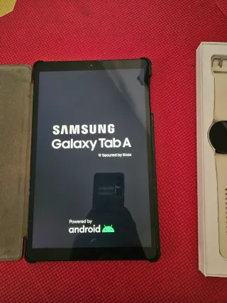 Samsung Galaxy Tab A + Smartwatch Galaxy 6