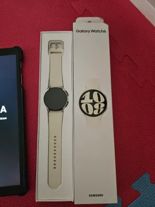Samsung Galaxy Tab A + Smartwatch Galaxy 6