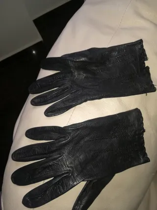 Guantini neri in pelle