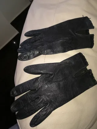 Guantini neri in pelle