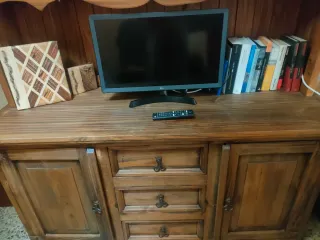 Mueble Mexicano Madera y Cristal