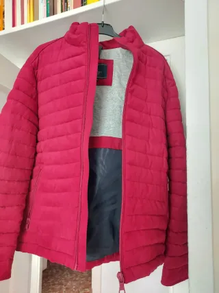 Chaqueta acolchada roja para hombre