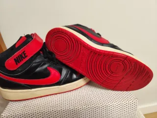 Zapatillas Nike Court Borough Mid 2 Talla 40.