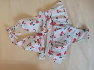 Bikini de cerezas