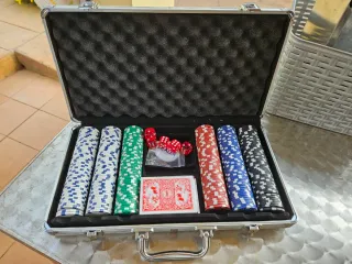 Maletín Póker Fichas y Cartas