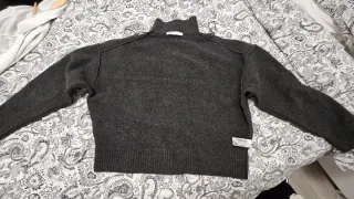 Zara Jersey Cuello Alto Gris