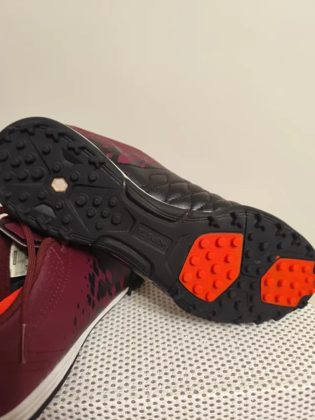 Zapatillas fútbol Kipsta multitacos