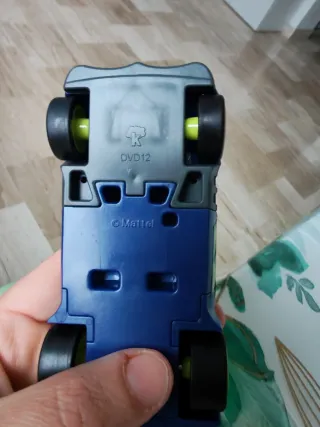 Hotwheels Auto da corsa Kinder Gran Sorpresa DVD12