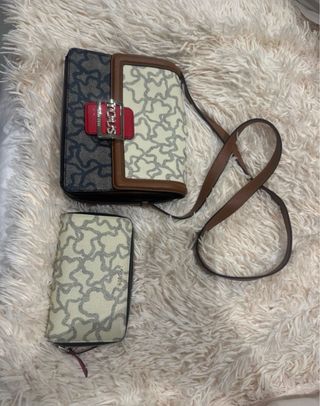 Bolso y cartera Tous beige y marrón