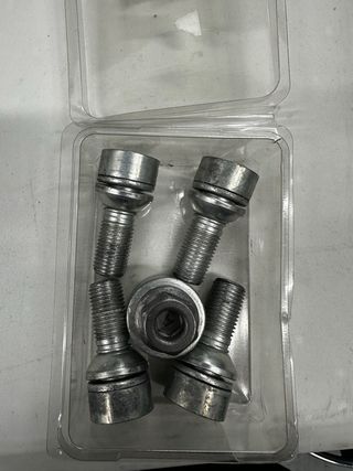 Tornillos Antirrobo Volkswagen Juego con tapas