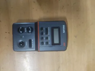 Radio Philips DC 026 con control remoto