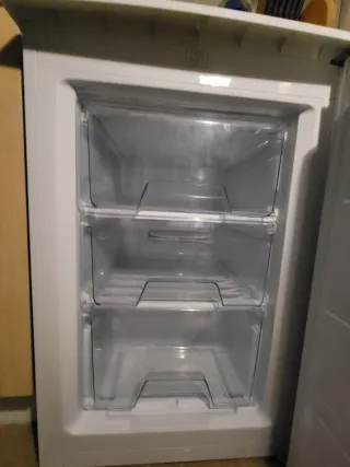 Congelador vertical Teka