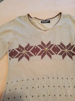 Vestido de lana beige y marrón