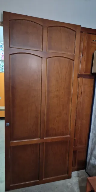 Puertas correderas armario madera nogal