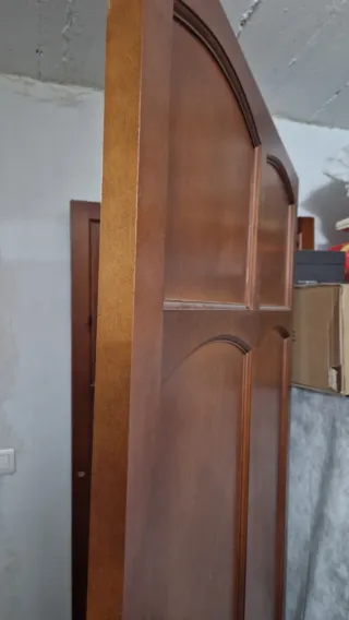 Puertas correderas armario madera nogal