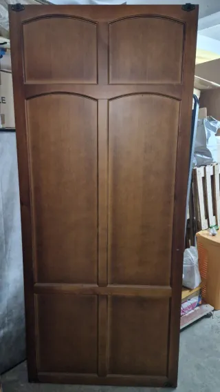 Puertas correderas armario madera nogal