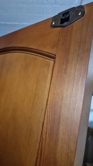 Puertas correderas armario madera nogal