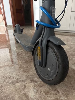 Patinete Eléctrico Xiaomi Mi Scooter M365
