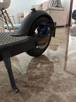 Patinete Eléctrico Xiaomi Mi Scooter M365