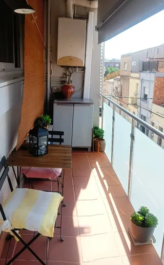 Habitación ind.con salida a balcón