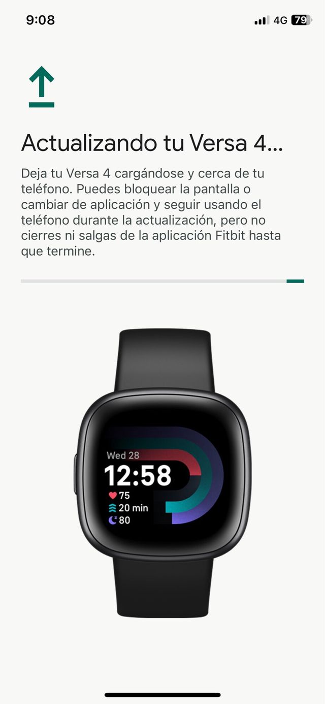 Fitbit Versa 4 rojo cereza