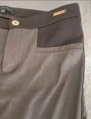 Pantalón Pedro del Hierro estilo leggings