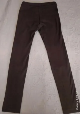 Pantalón Pedro del Hierro estilo leggings
