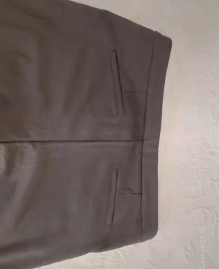 Pantalón Pedro del Hierro estilo leggings