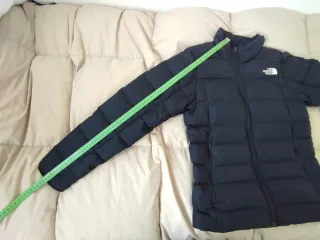 Plumas The North Face Negro 550