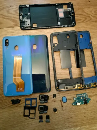 Samsung A40 (PIEZAS)