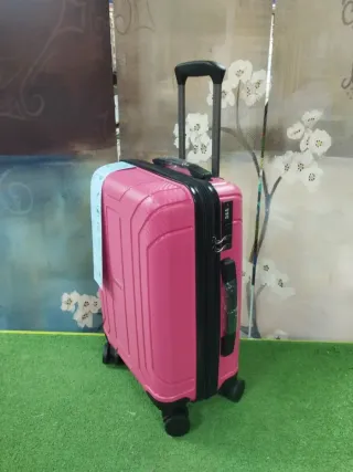 Maleta de cabina extensible nueva