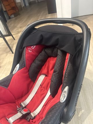 Maxi-Cosi Cabriofix + Isofix