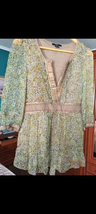 Blusa verde y amarilla