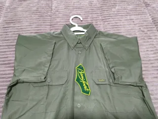 Camisa Beaufort verde oliva manga corta