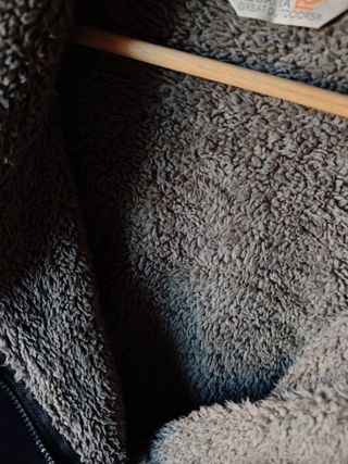 Chaqueta Regatta negra forro sherpa gris talla M/L