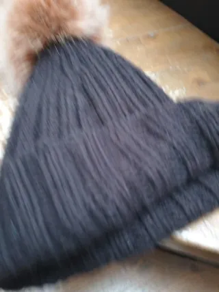 Cappellino Airoldi con pon pon