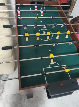 Futbolín de mesa multi-juego