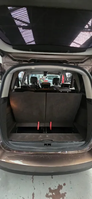 Renault Grand Scenic 2015