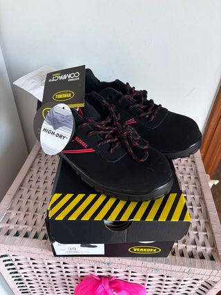 Zapatos de trabajo Paredes Talla 39