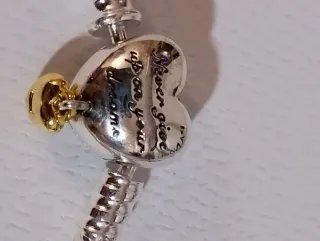 Pulsera Pandora Disney Corazón.