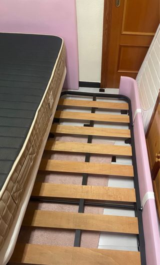 Cama nido con 2 colchones y cabecero,regalo colcha