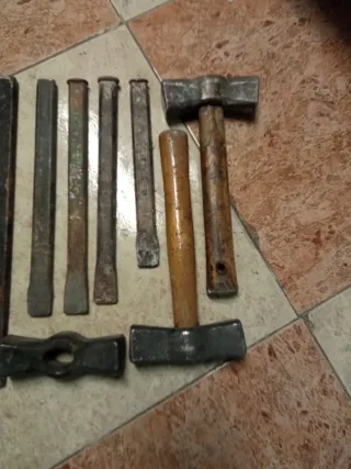 Herramientas: Macetas y Cortafríos