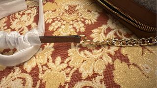 Borsa Michael Kors monogram marrone